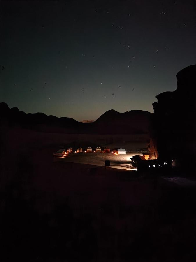 Oblivion Camp Hotel Wadi Rum Exterior photo