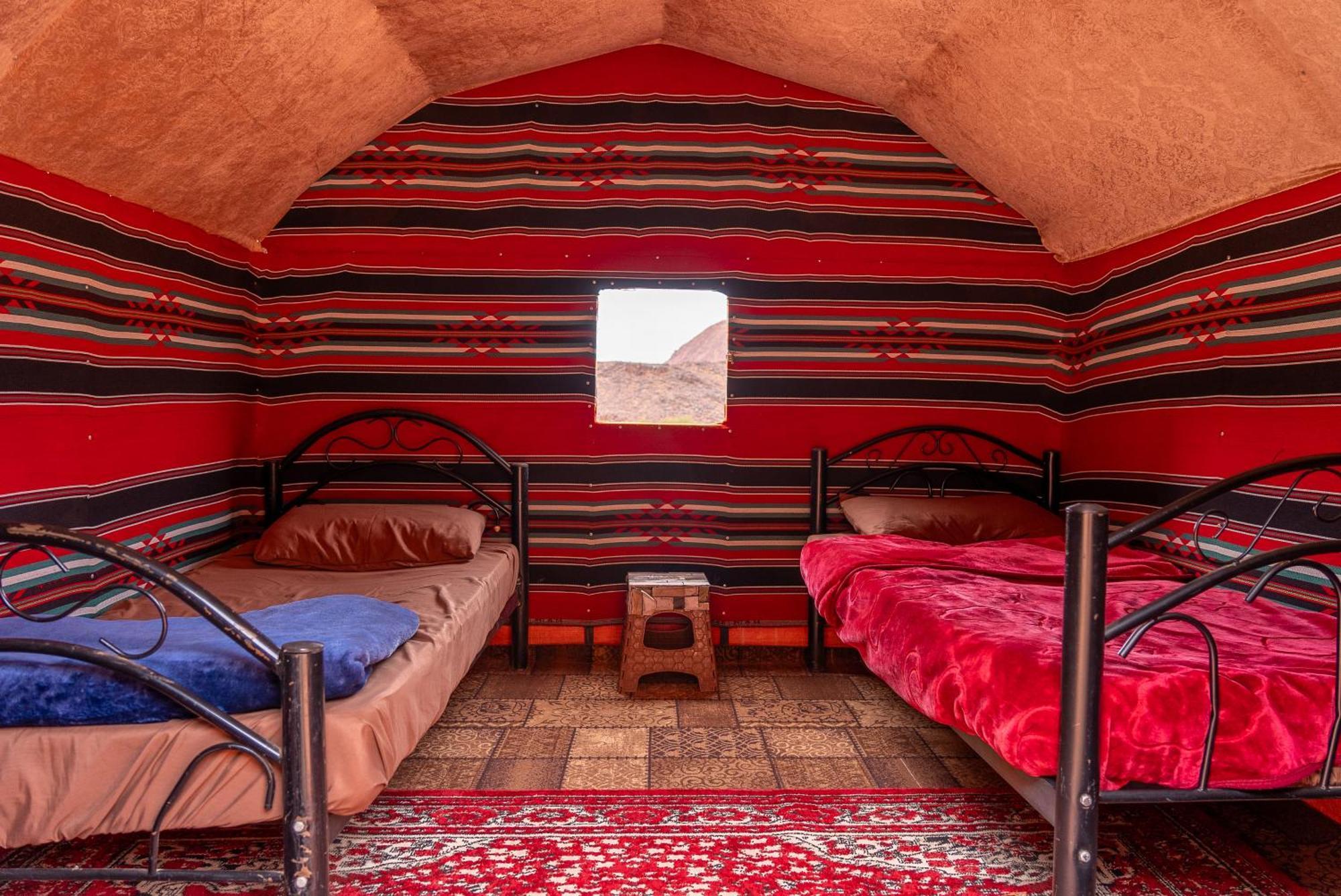 Oblivion Camp Hotel Wadi Rum Exterior photo
