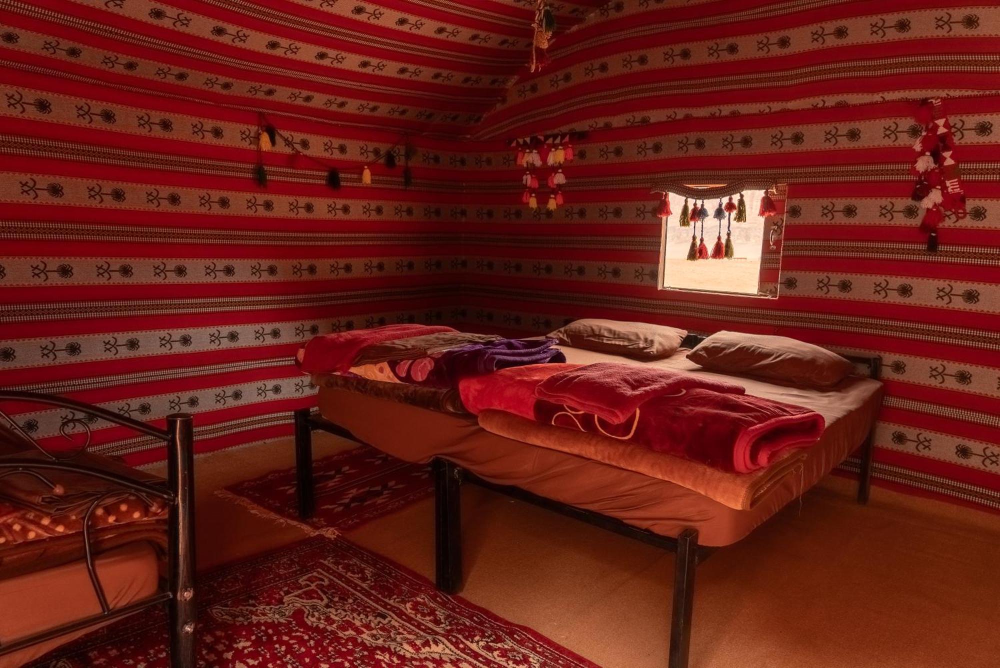 Oblivion Camp Hotel Wadi Rum Exterior photo
